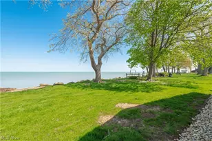 3842 Edgewater Dr, Vermilion, OH 44089 - Photo 43