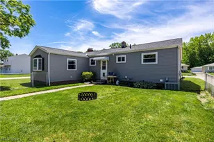 35577 Freed Dr, Eastlake, OH 44095 - Photo 39