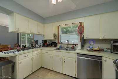 8560 Glennridge Avenue NW, Clinton, OH 44216 - Photo 27