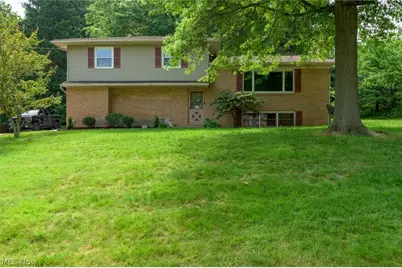 8560 Glennridge Avenue NW, Clinton, OH 44216 - Photo 1