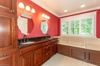 7290 Hunters Trail, Concord Twp, OH 44077 - Photo 17