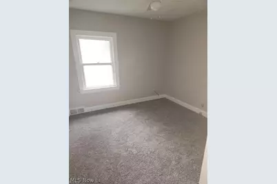 1483 Genesee Road #UP, South Euclid, OH 44121 - Photo 17