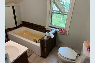 1021 Lakeview Avenue NW, Canton, OH 44708 - Photo 17