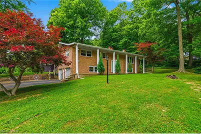 16415 Meadowville Street SE, Minerva, OH 44657 - Photo 1