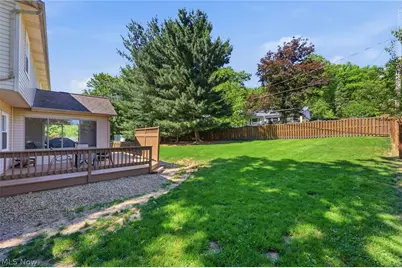 630 Moorfield Road, Akron, OH 44333 - Photo 41