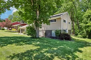 1593 Kingsley Ave, Akron, OH 44313 - Photo 3