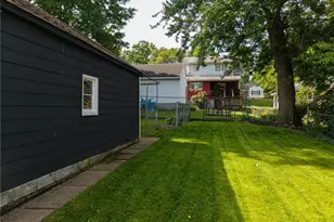 342 Washington Ave, Barberton, OH 44203 - Photo 23