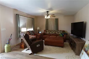 3440 Lincoln Ave, Shadyside, OH 43947 - Photo 9