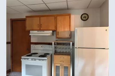 3323 Lake Avenue, Ashtabula, OH 44004 - Photo 3
