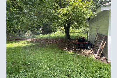 3323 Lake Avenue, Ashtabula, OH 44004 - Photo 37