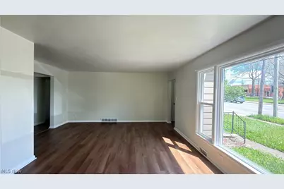 17115 Harvard Avenue, Loveland, OH 44128 - Photo 3