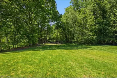 2692 Pitcher Plant Court, Uniontown, OH 44685 - Photo 35