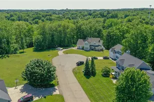 2692 Pitcher Plant Ct, Uniontown, OH 44685 - Photo 39