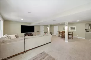 2692 Pitcher Plant Ct, Uniontown, OH 44685 - Photo 27
