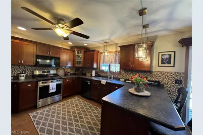 10520 Carrousel Woods Drive, New Middletown, OH 44442 - Photo 25