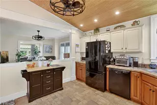 815 N 16th St, Cambridge, OH 43725 - Photo 17