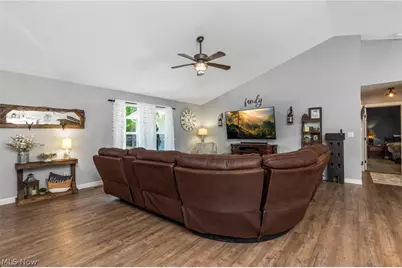3255 Loper Road NE, Newark, OH 43055 - Photo 5