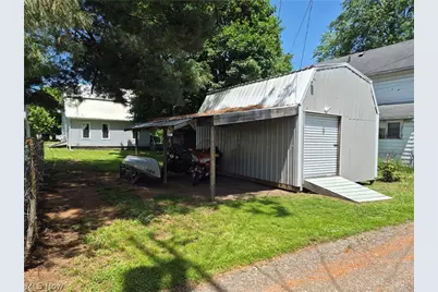 1029 E Main Street, Coshocton, OH 43812 - Photo 3