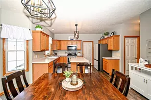 1295 Cheverton Ave, Louisville, OH 44641 - Photo 13