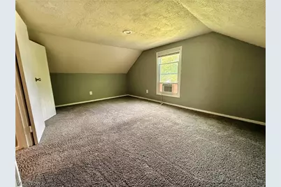 552 Gray Street, Zanesville, OH 43701 - Photo 13