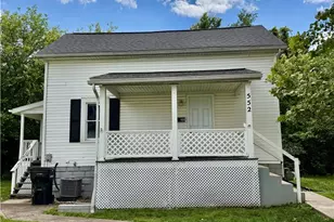 552 Gray St, Zanesville, OH 43701 - Photo 1