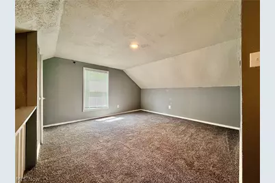 552 Gray Street, Zanesville, OH 43701 - Photo 11