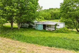 6587 Barkley Rd, Uhrichsville, OH 44683 - Photo 7