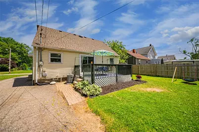 172 Brandtson Avenue, Elyria, OH 44035 - Photo 35