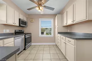 3122 Parklane Dr, Parma, OH 44134 - Photo 15