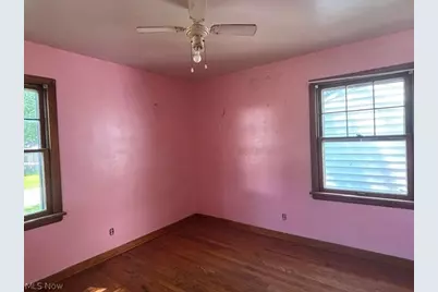 2378 Linda Drive NW, Warren, OH 44485 - Photo 11