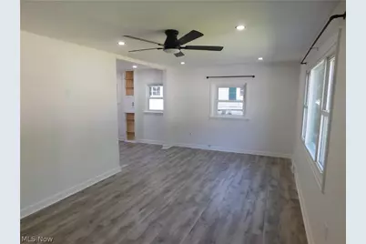 1283 Waverly Road, Eastlake, OH 44095 - Photo 3