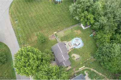 11032 Titus Avenue NW, Uniontown, OH 44685 - Photo 31
