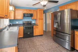 11032 Titus Ave NW, Uniontown, OH 44685 - Photo 15