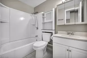 10301 Lake Ave, Loveland, OH 44102 - Photo 17