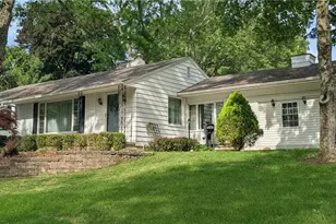 1607 26th St, Cuyahoga Falls, OH 44223 - Photo 3
