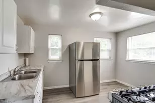 13020 Bellaire Rd, Loveland, OH 44135 - Photo 7