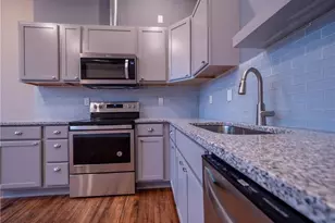 3800 Euclid Ave, Loveland, OH 44115 - Photo 13