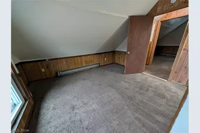 564 Carroll Street, Akron, OH 44304 - Photo 27