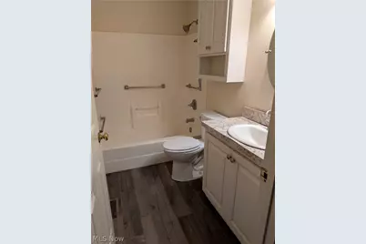 564 Carroll Street, Akron, OH 44304 - Photo 29