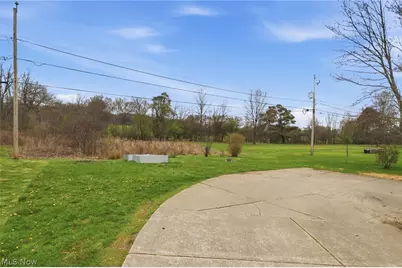 3252 Dellwood Avenue NW, Canton, OH 44708 - Photo 27