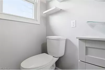3252 Dellwood Avenue NW, Canton, OH 44708 - Photo 17