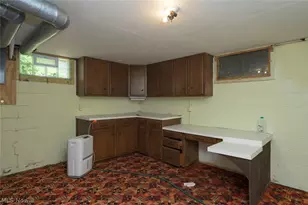 668 Highland Ave, Wadsworth, OH 44281 - Photo 21
