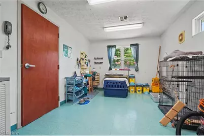 4250 Herr Fieldhouse Road, Worthington, OH 44470 - Photo 31