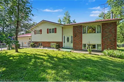 4250 Herr Fieldhouse Road, Worthington, OH 44470 - Photo 1