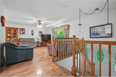 4250 Herr Fieldhouse Road, Worthington, OH 44470 - Photo 5