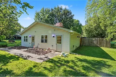 4250 Herr Fieldhouse Road, Worthington, OH 44470 - Photo 27