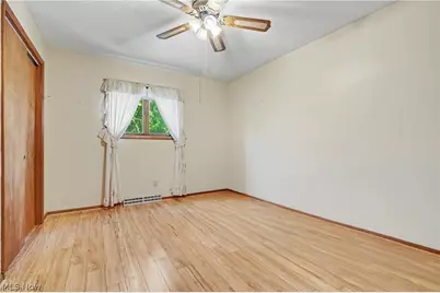 4250 Herr Fieldhouse Road, Worthington, OH 44470 - Photo 15