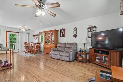 4250 Herr Fieldhouse Road, Worthington, OH 44470 - Photo 7