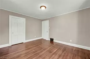 137 N Rose Blvd, Akron, OH 44302 - Photo 25