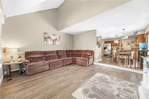 4206 Arlington Dr, Brunswick, OH 44212 - Photo 5